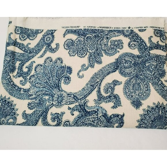 Waverly "Hidden Treasure" Blue and White Paisley Fabric 52x34 1.5Y Linen Cotton - Picture 1 of 7